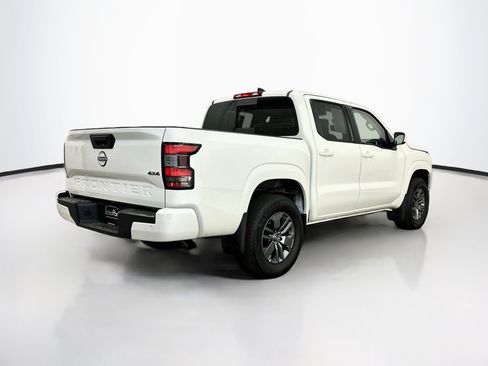Used 2026 Nissan Frontier SV AWD/4WD image 9