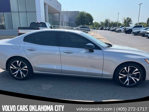 Used 2024 Volvo S60 B5 Plus w/ Protection Package Premier FWD image 4