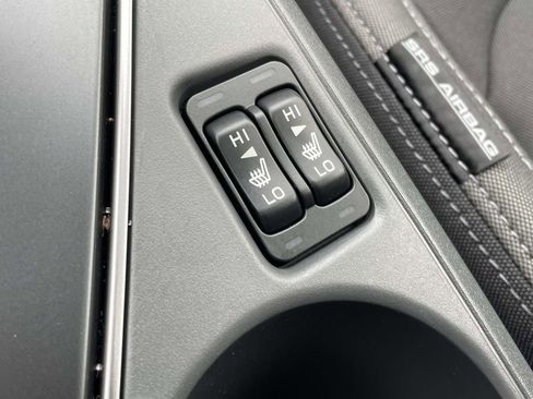 Certified 2025 Subaru Crosstrek 2.0i Premium image 24