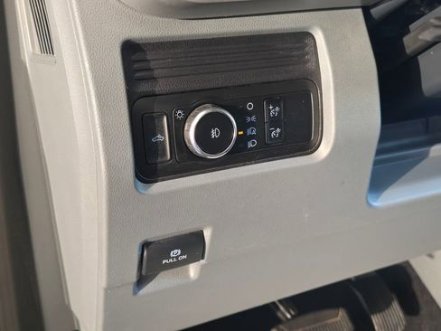 Used 2024 Ford F250 XLT w/ FX4 Off-Road Package image 8