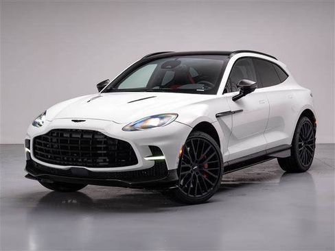 Used 2025 Aston Martin DBX 707 image 17