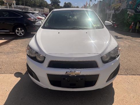 Used 2014 Chevrolet Sonic LT w/ Fun and Sun Package image 2