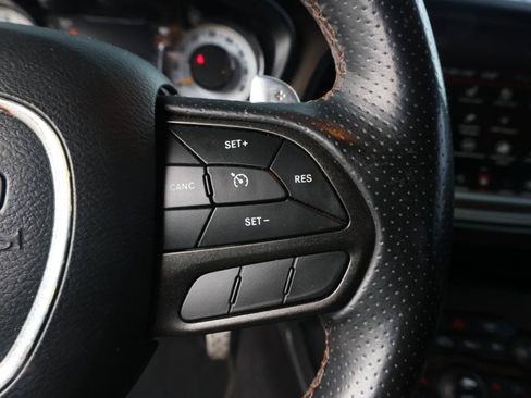 Used 2020 Dodge Challenger R/T RWD image 36