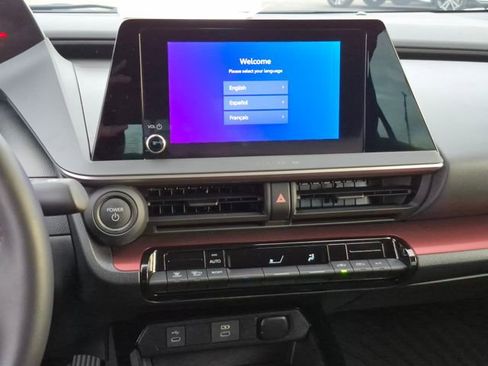 Used 2026 Toyota Prius Plug-In Hybrid image 14