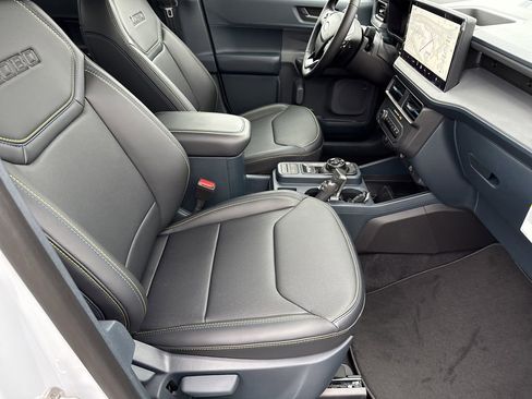 New 2026 Ford Maverick Lobo image 13