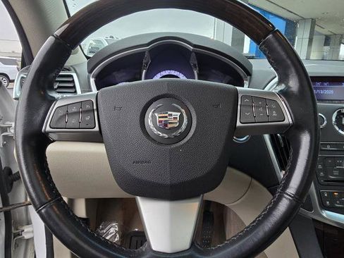 Used 2012 Cadillac SRX Luxury image 17
