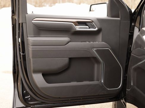 Used 2025 Chevrolet Silverado 1500 LT w/ Texas Edition Plus image 24