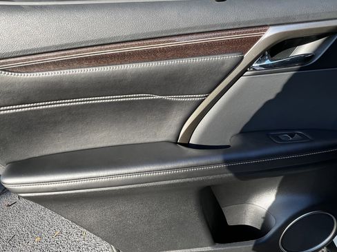 Used 2017 Lexus RX 350 AWD w/ Luxury Package image 30