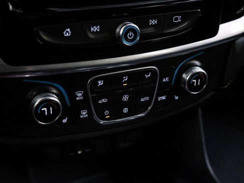 Used 2019 Chevrolet Traverse LT image 29