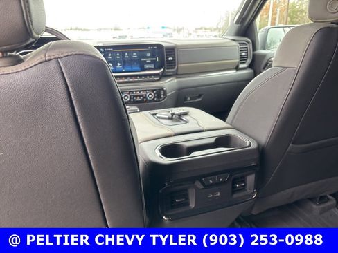 Used 2022 Chevrolet Silverado 1500 ZR2 w/ Technology Package image 24