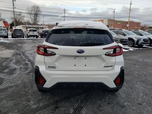 Used 2026 Subaru Crosstrek 2.0i Premium image 4