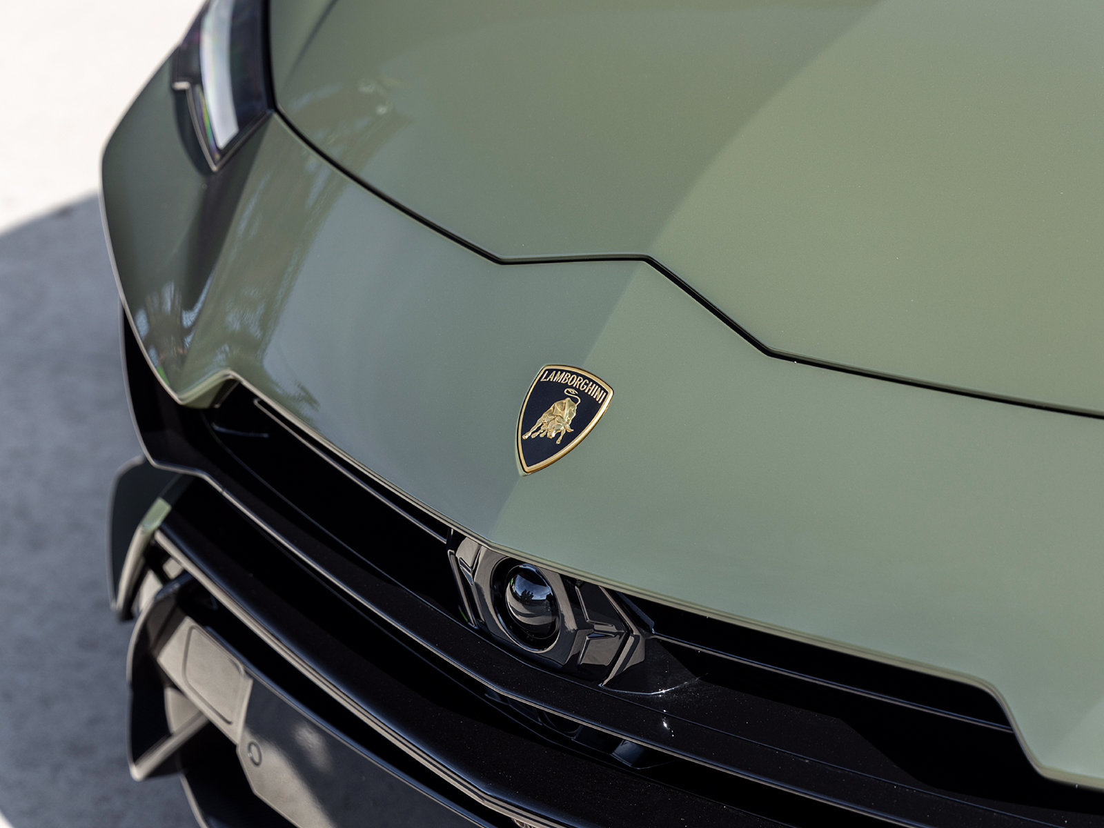 Used 2023 Lamborghini Urus Performante AWD/4WD image 21