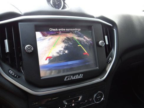 Used 2014 Maserati Ghibli RWD image 13