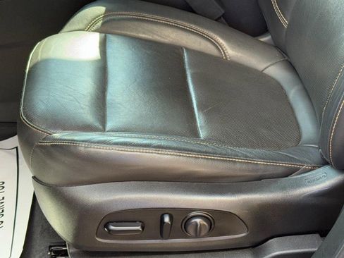Used 2021 Chevrolet Traverse Premier w/ LPO, Floor Liner Package image 27