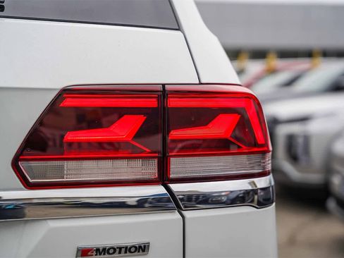 Used 2021 Volkswagen Atlas SEL image 11