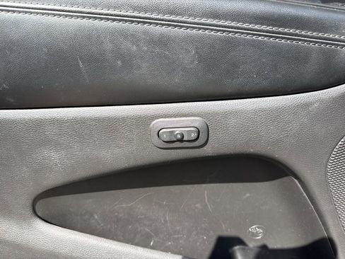 Used 2018 Jeep Grand Cherokee Limited image 7