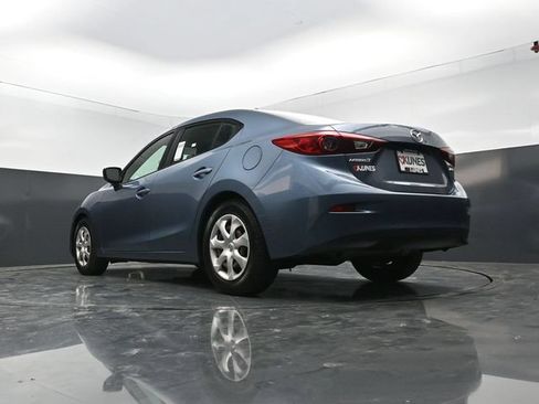 Used 2016 MAZDA MAZDA3 i Sport FWD image 47
