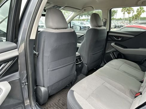 Used 2023 Subaru Outback Premium AWD/4WD image 18