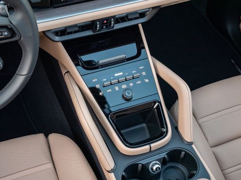 New 2026 Porsche Cayenne S AWD/4WD image 26