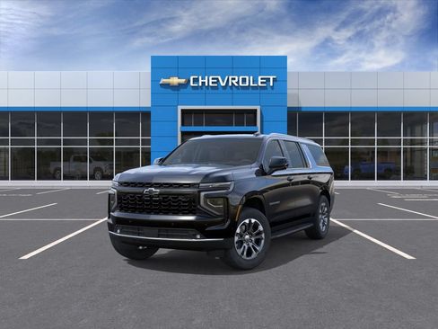 New 2026 Chevrolet Suburban LT w/ Comfort Package AWD/4WD image 8