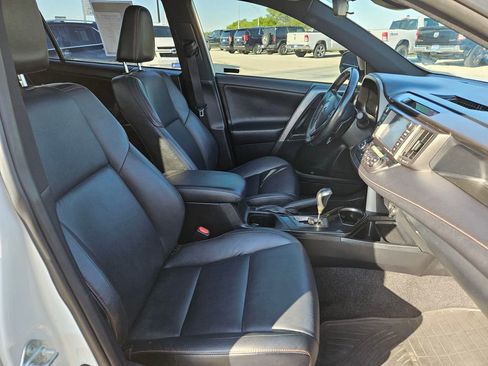 Used 2017 Toyota RAV4 SE AWD/4WD image 33
