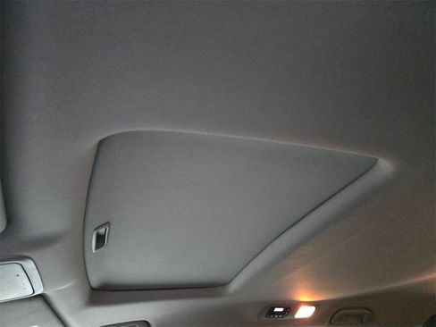 Used 2024 Honda Odyssey EX-L image 33