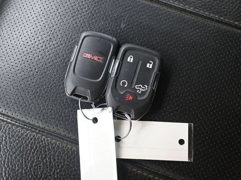 Used 2023 GMC Sierra 2500 Denali AWD/4WD image 14