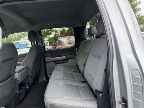 Used 2025 Ford F150 XLT w/ Equipment Group 301A Standard AWD/4WD image 13
