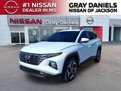 Used 2022 Hyundai Tucson SEL w/ Convenience Package FWD image 3