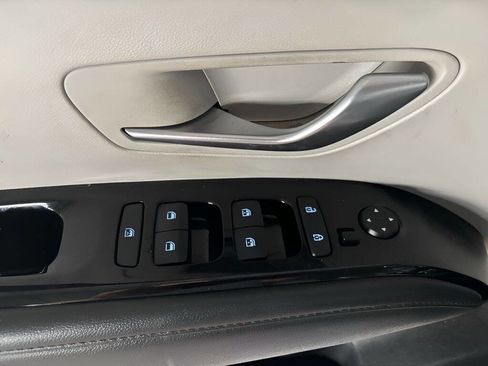 Used 2022 Hyundai Tucson Limited image 9