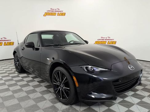 Used 2025 MAZDA MX-5 Miata RF Grand Touring image 8