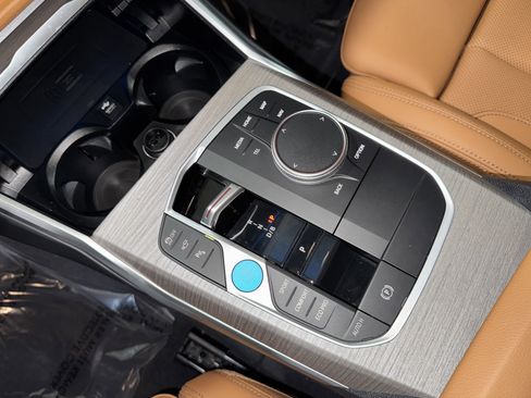 Certified 2025 BMW i4 xDrive40i w/ Parking Assistance Package image 28