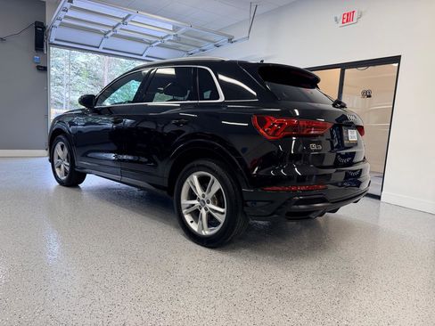 Used 2020 Audi Q3 2.0T Premium w/ Convenience Package image 5