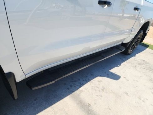 Used 2022 Chevrolet Silverado 1500 LT Trail Boss w/ LT Trail Boss Premium Package image 13