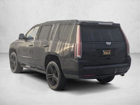 Used 2015 Cadillac Escalade Platinum image 7