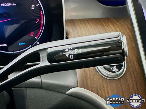 Certified 2024 Mercedes-Benz GLC 300 image 18