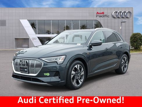 Certified 2023 Audi e-tron Premium Plus w/ Premium Plus Package AWD/4WD image 1