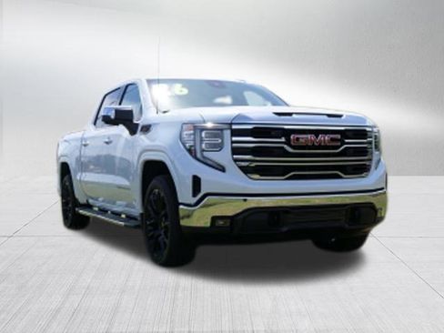 Used 2026 GMC Sierra 1500 SLT w/ SLT Convenience Package image 10
