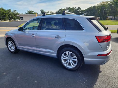 Used 2018 Audi Q7 3.0T Premium Plus w/ Premium Plus Package image 4
