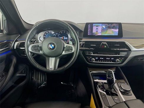 Used 2019 BMW 530i w/ Convenience Package image 20