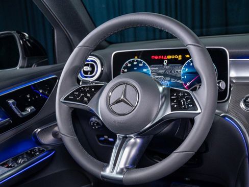 New 2026 Mercedes-Benz GLC 300 image 15