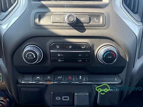 Used 2025 Chevrolet Silverado 1500 Custom w/ Turbomax Blackout Package AWD/4WD image 18