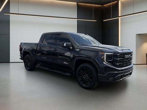 Certified 2022 GMC Sierra 1500 Elevation w/ Elevation Premium Package AWD/4WD image 9