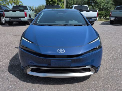 Certified 2026 Toyota Prius Plug-In Hybrid FWD image 9