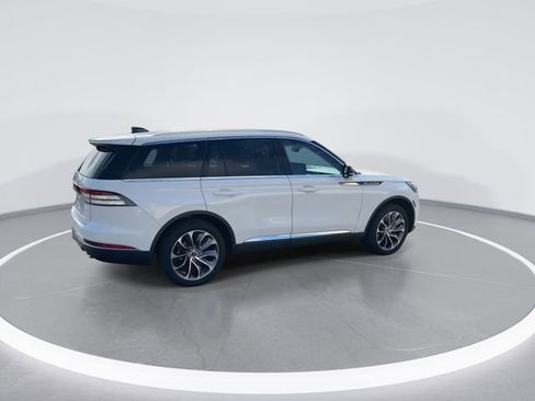 Used 2025 Lincoln Aviator Reserve w/ Illumination Package AWD/4WD image 7