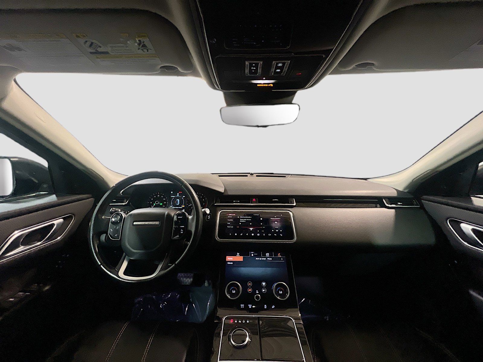 Used 2020 Land Rover Range Rover Velar S AWD/4WD image 18