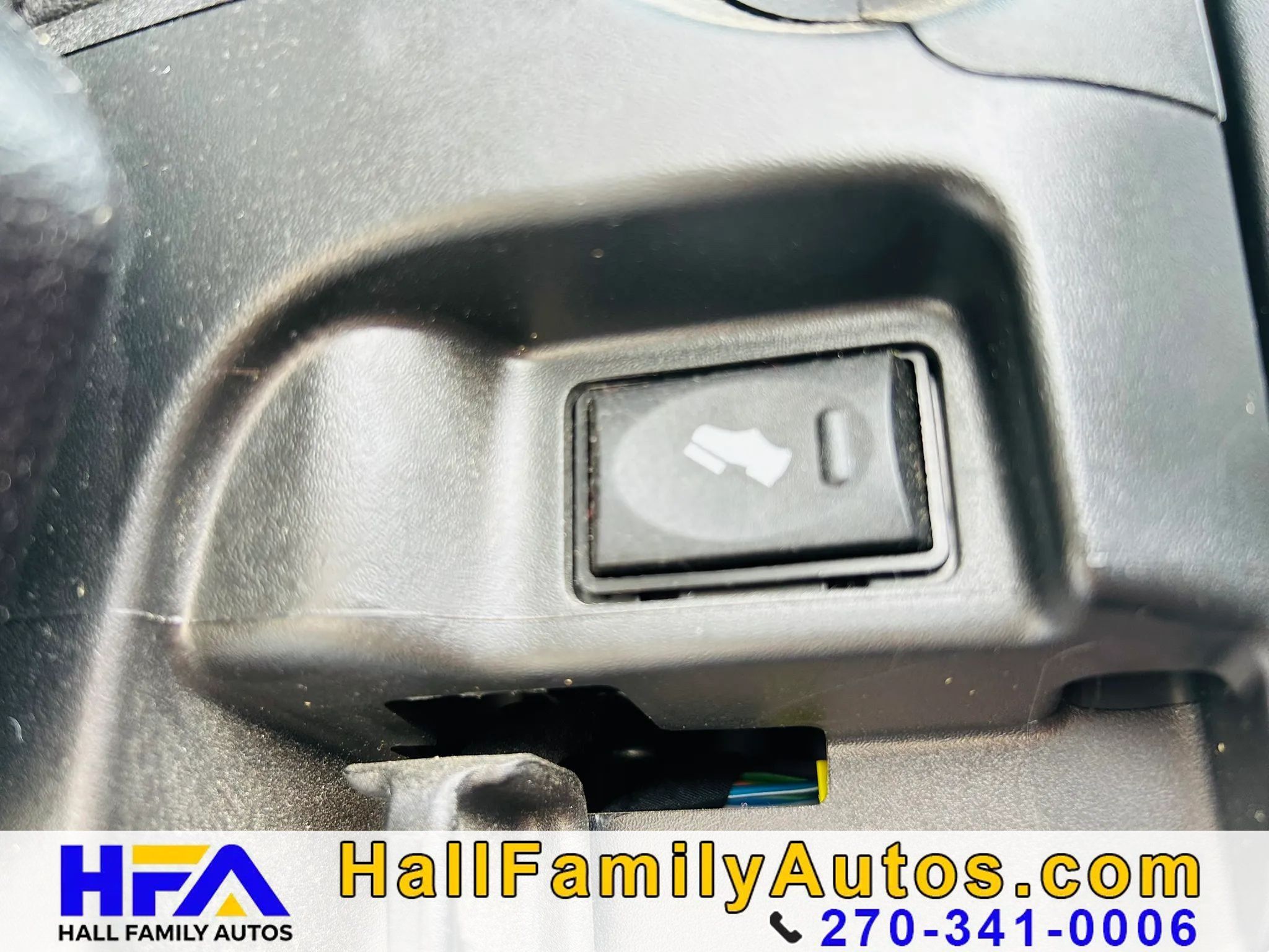 Used 2024 RAM 2500 Laramie AWD/4WD image 21