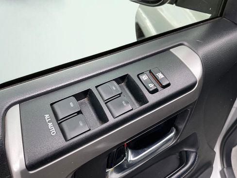 Certified 2020 Toyota 4Runner SR5 Premium AWD/4WD image 11