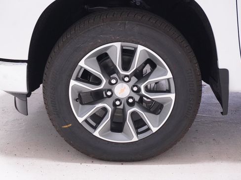 New 2026 Chevrolet Silverado 1500 LT w/ Texas Edition Plus RWD image 9