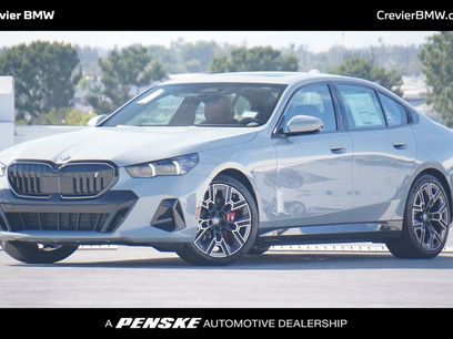 New 2026 BMW i5 eDrive40 w/ M Sport Package